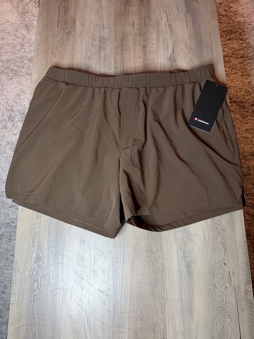 NWT Men’s Lululemon Mile Marker Ripstop Shorts 5” Sz 2XL *Walnut crunch*